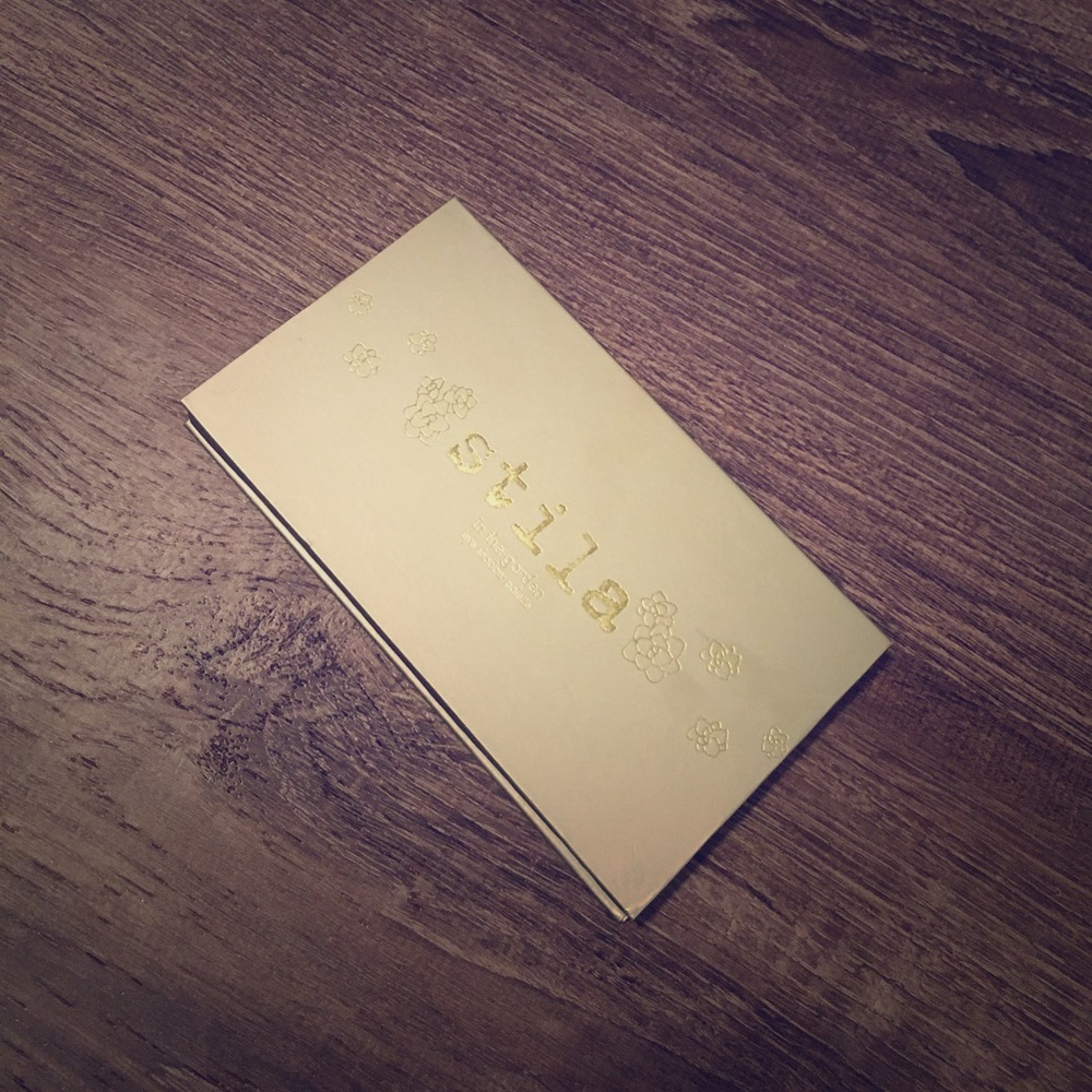 Stila limited edition eyeshadows palette